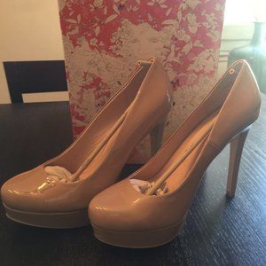 Chinese Laundry Wow Pumps - Nude Size 9